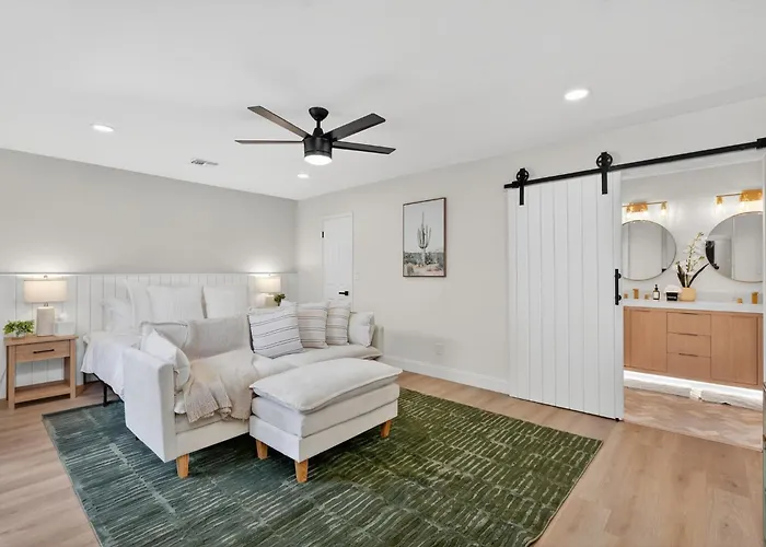 Casa Brivada With Heated Pool & Pickleball Scottsdale