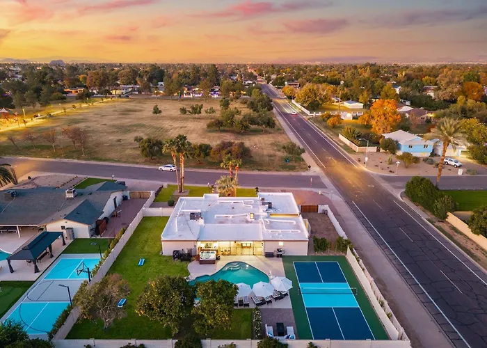 Casa Brivada With Heated Pool & Pickleball Ferienhaus *